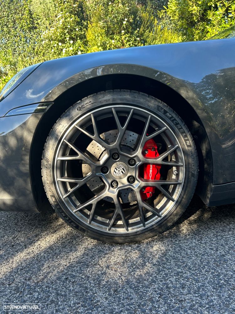 Porsche 911 (992) Carrera S PDK - 11