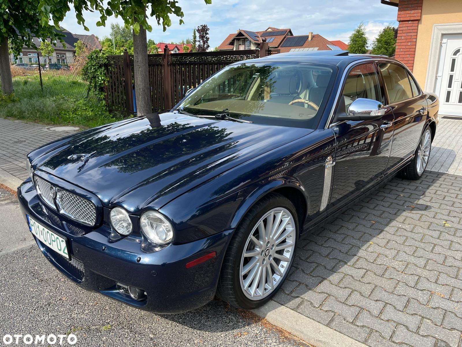 Jaguar XJ XJ8 4.2 LWB - 16