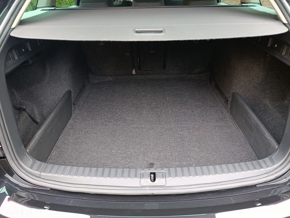 Skoda Octavia 2.0 TDI SCR Ambition - 11