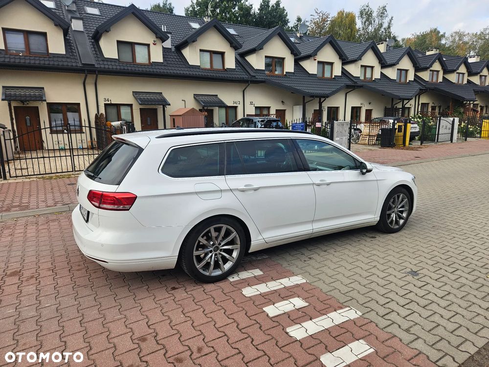 Volkswagen Passat Variant 2.0 TDI SCR DSG Comfortline - 29