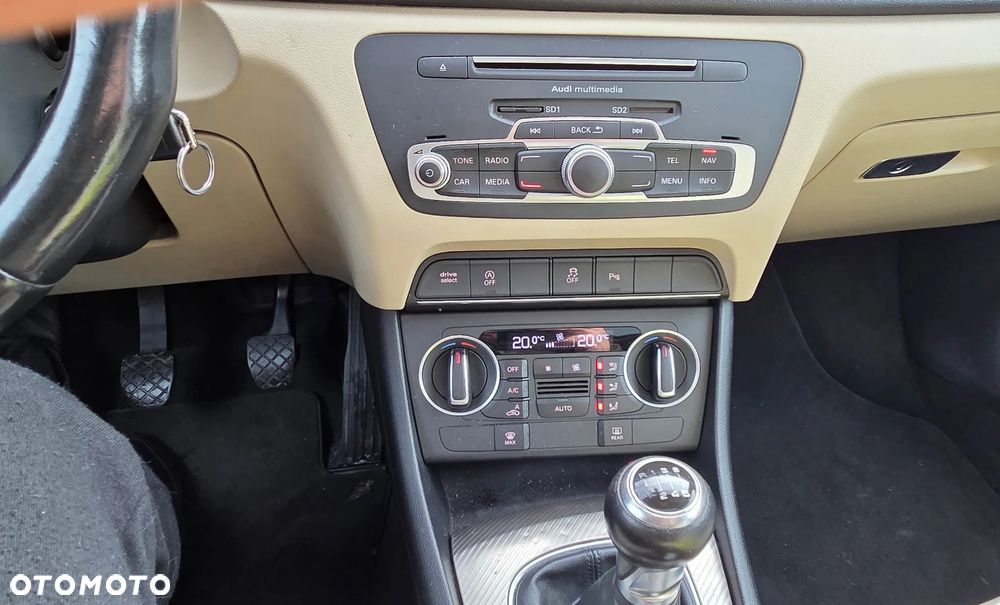 Audi Q3 2.0 TDI Design - 15