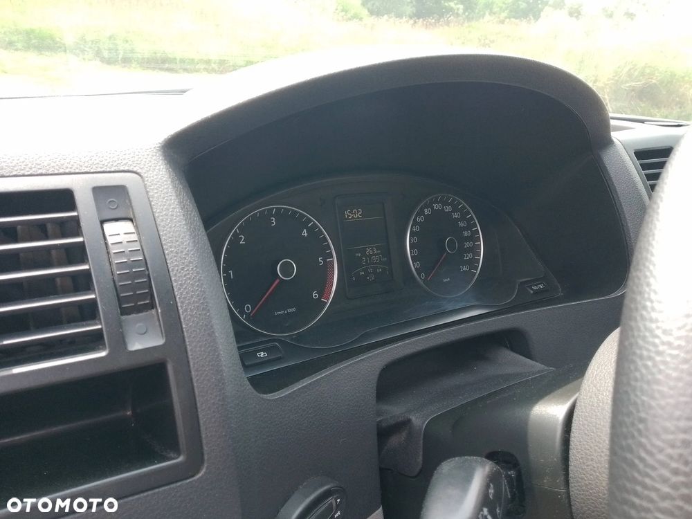 Volkswagen Transporter L2H1 - 12