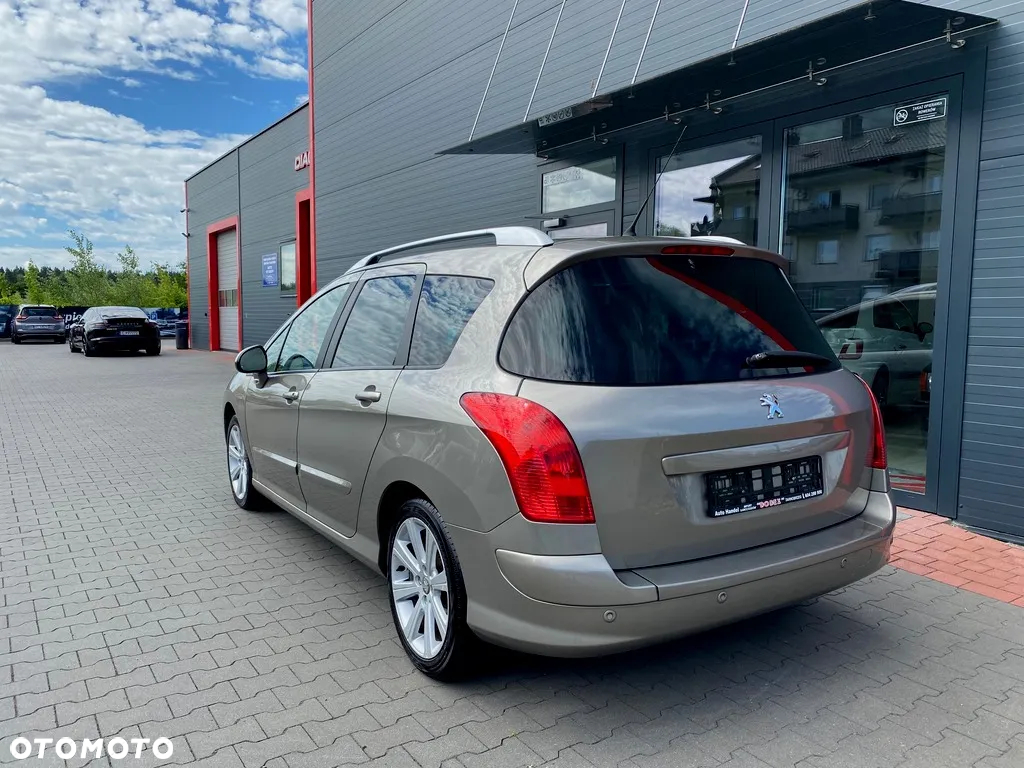 Peugeot 308 - 3