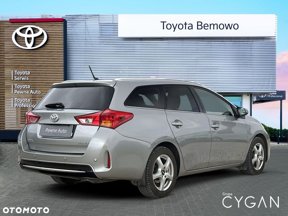 Toyota Auris 1.6 Premium Comfort - 9