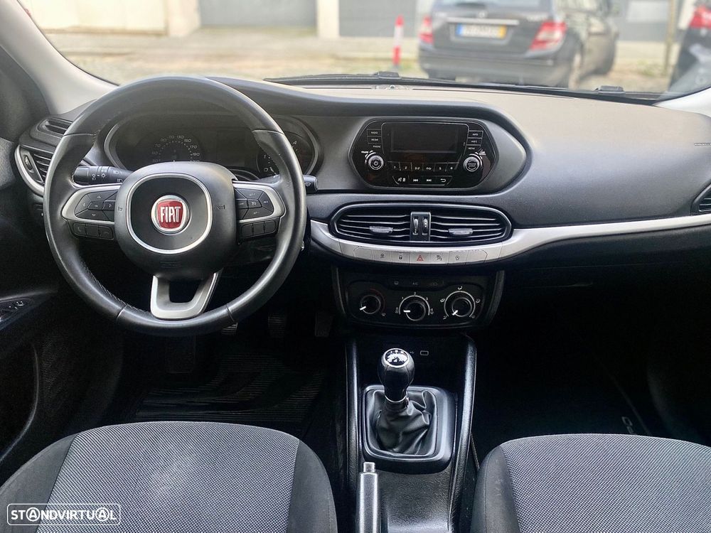 Fiat Tipo 1.3 M-Jet Easy - 18