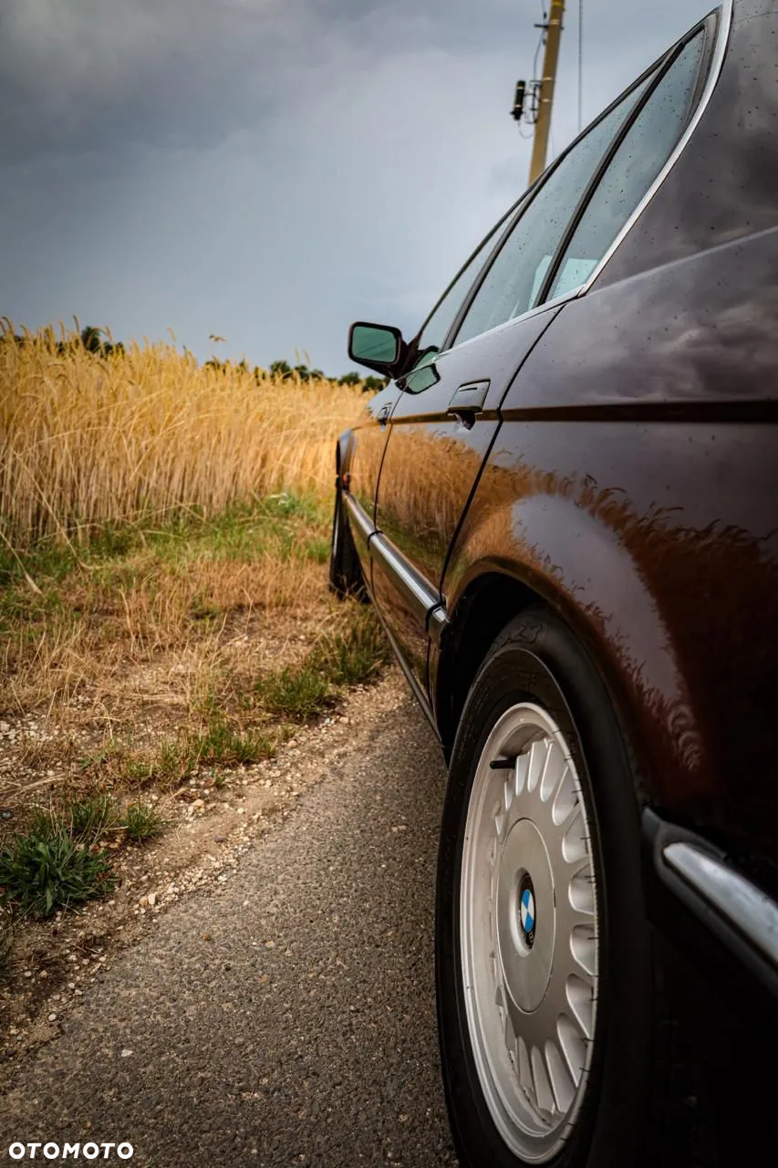 BMW Seria 7 - 9