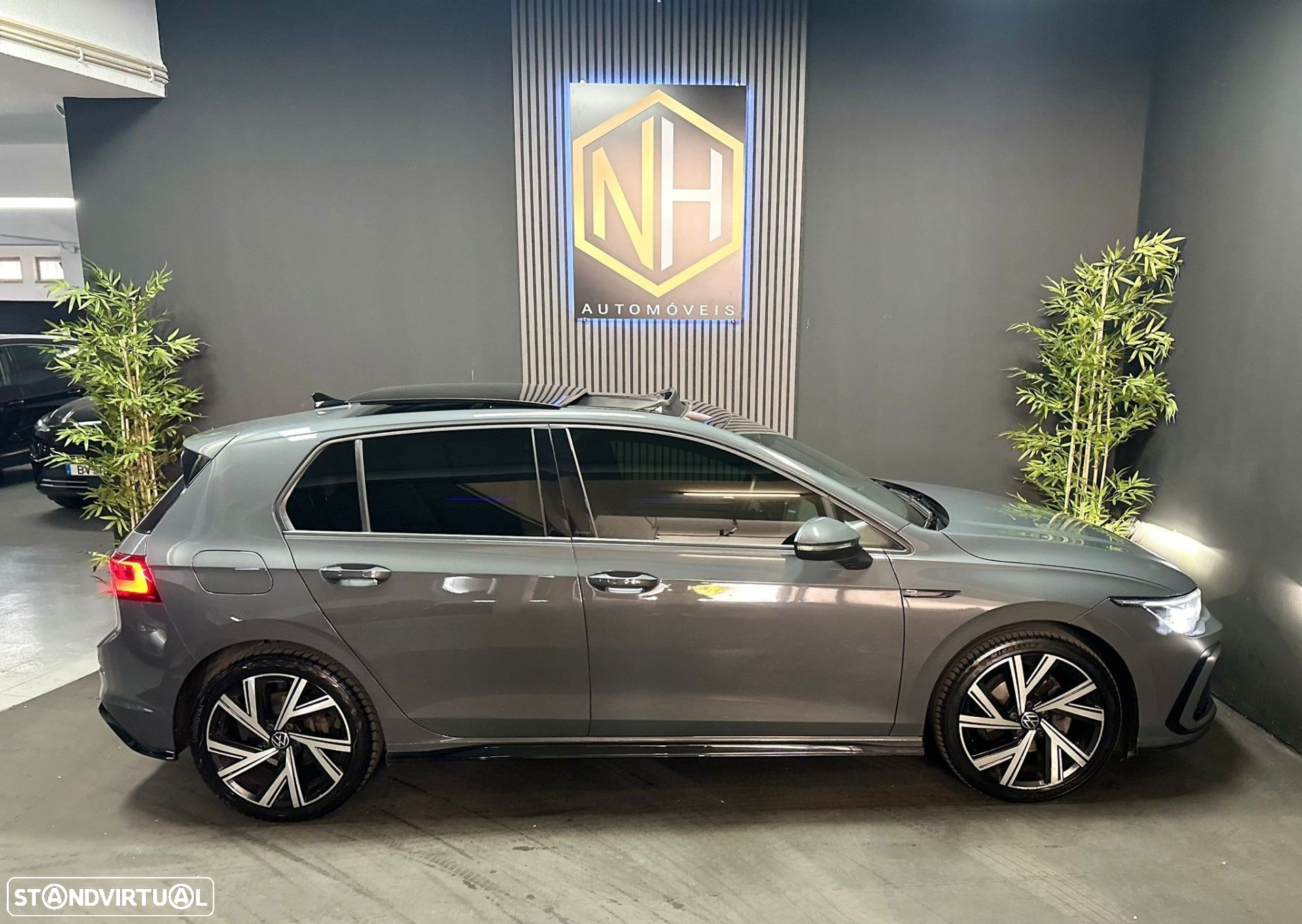 VW Golf 2.0 TDI R-Line DSG - 6