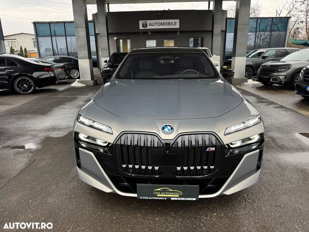 BMW M7 M760e xDrive AT PHEV - 2