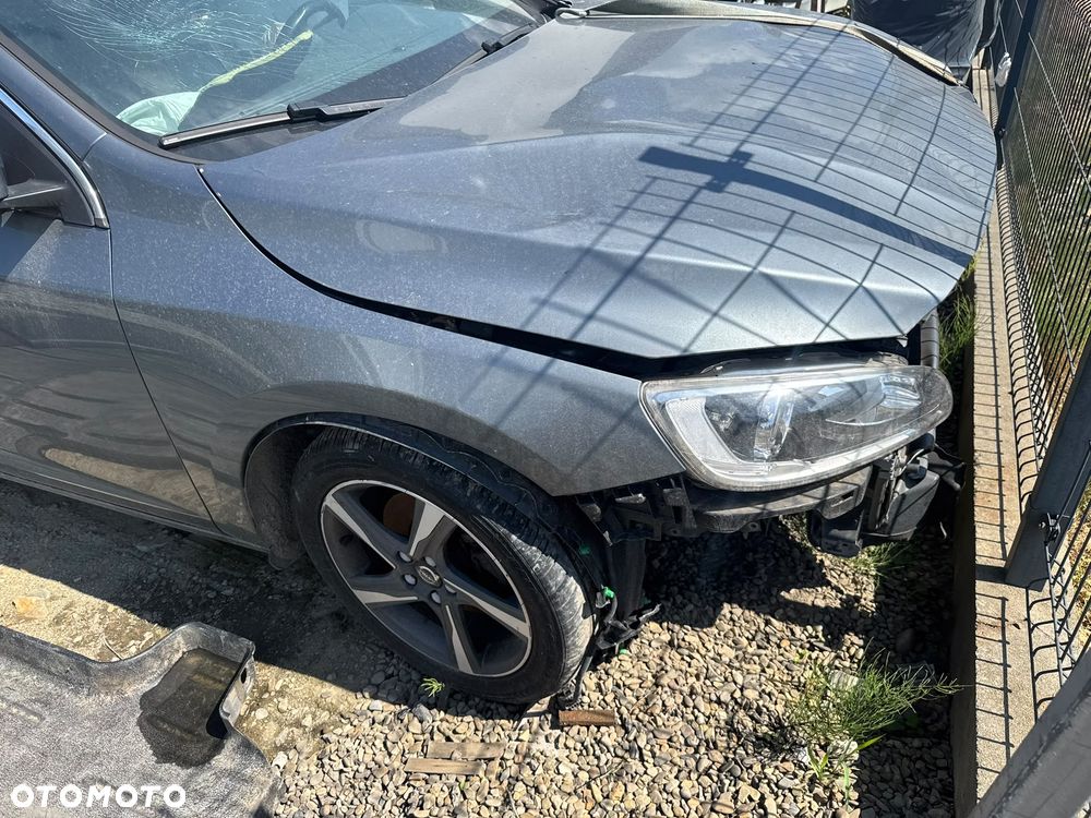 Volvo V60 D2 Momentum - 3