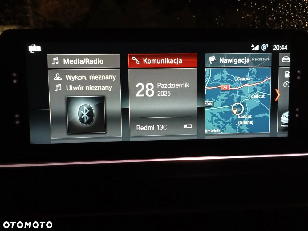 BMW Seria 5 M550i xDrive - 25