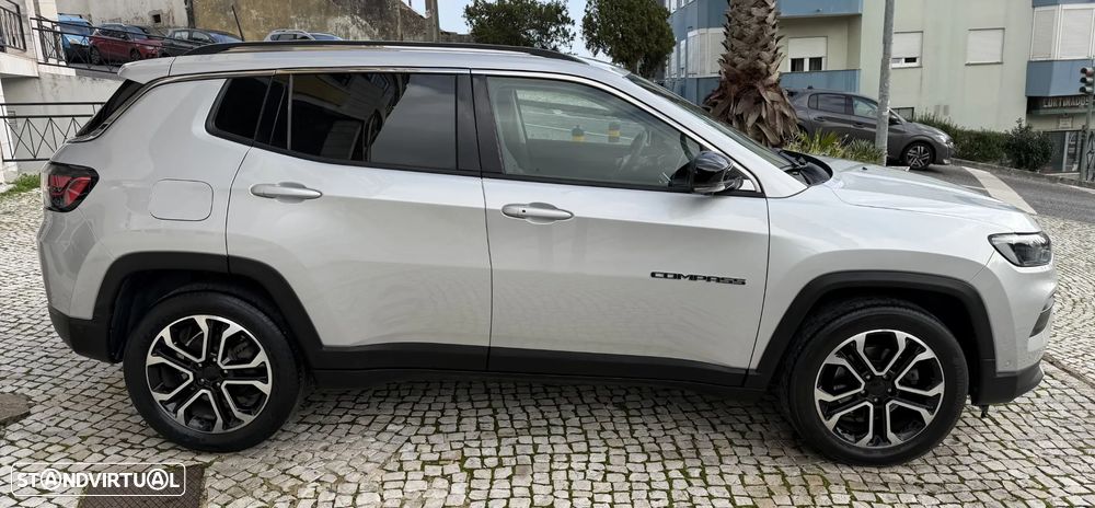 Jeep Compass 1.3 T Limited - 13