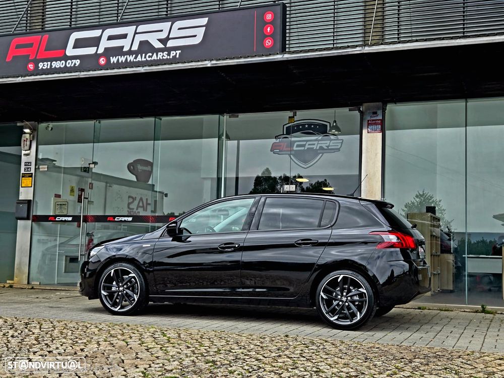 Peugeot 308 1.2 PureTech Style J17 - 17