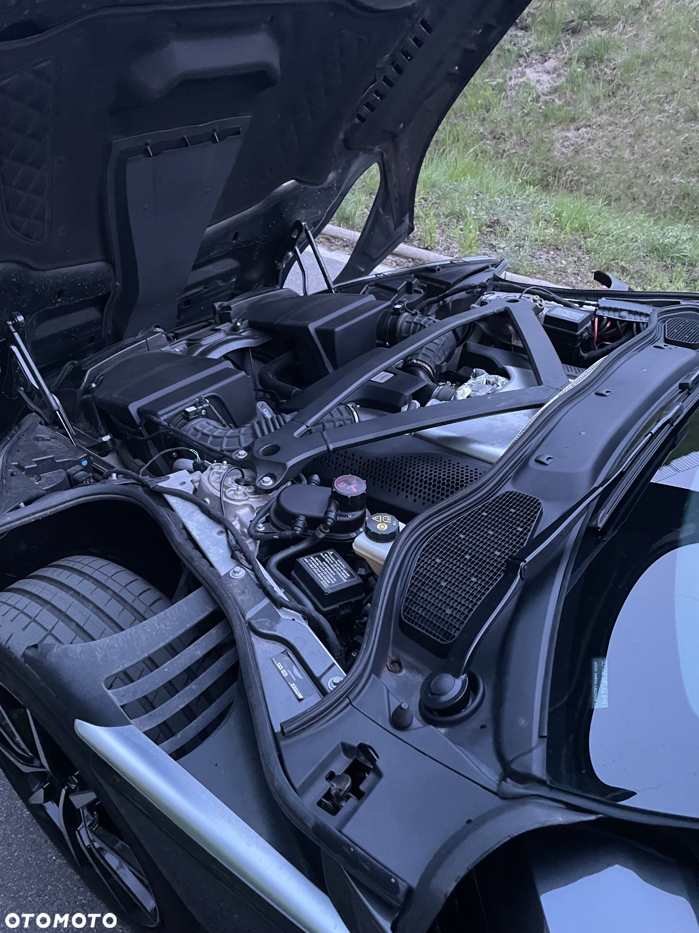 Aston Martin DB11 V8 - 23