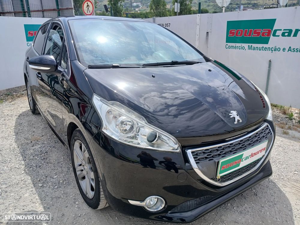 Peugeot 208 1.2 VTi Allure - 5