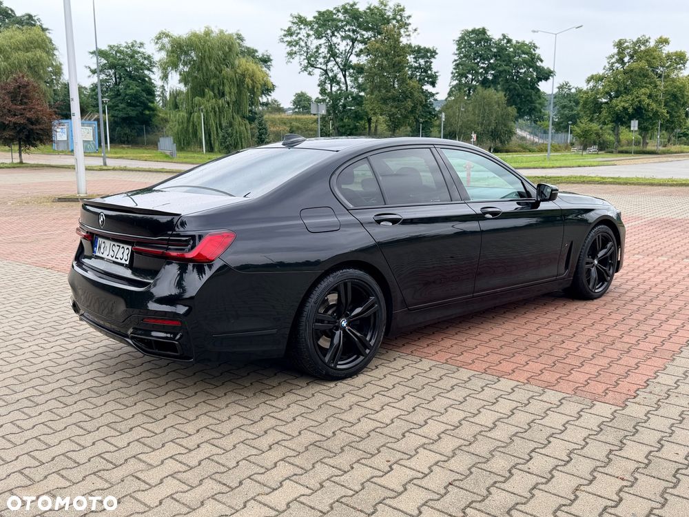 BMW Seria 7 740d xDrive - 12