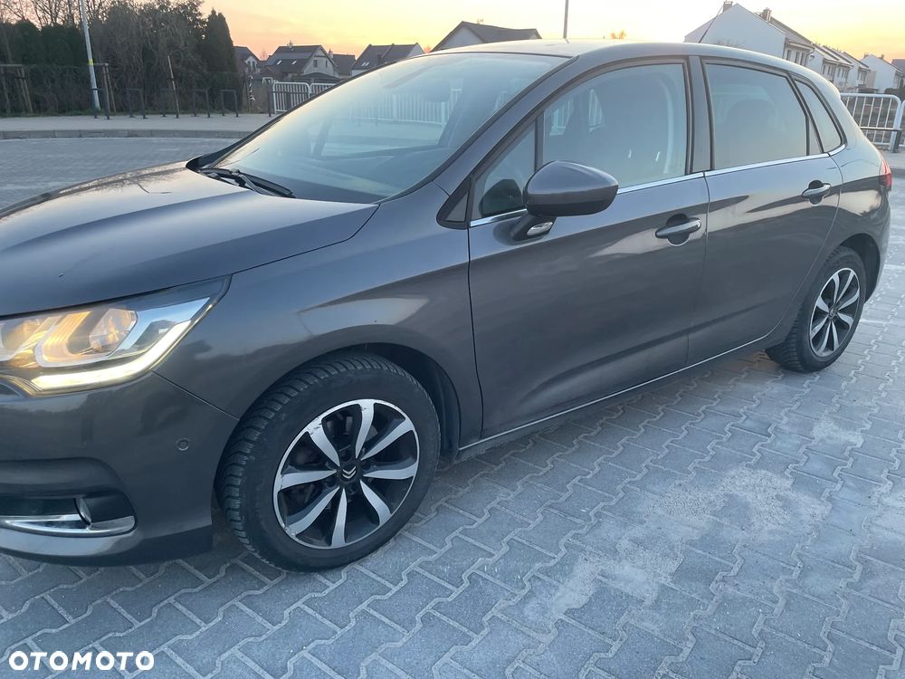 Citroën C4 1.2 e-THP Exclusive - 17