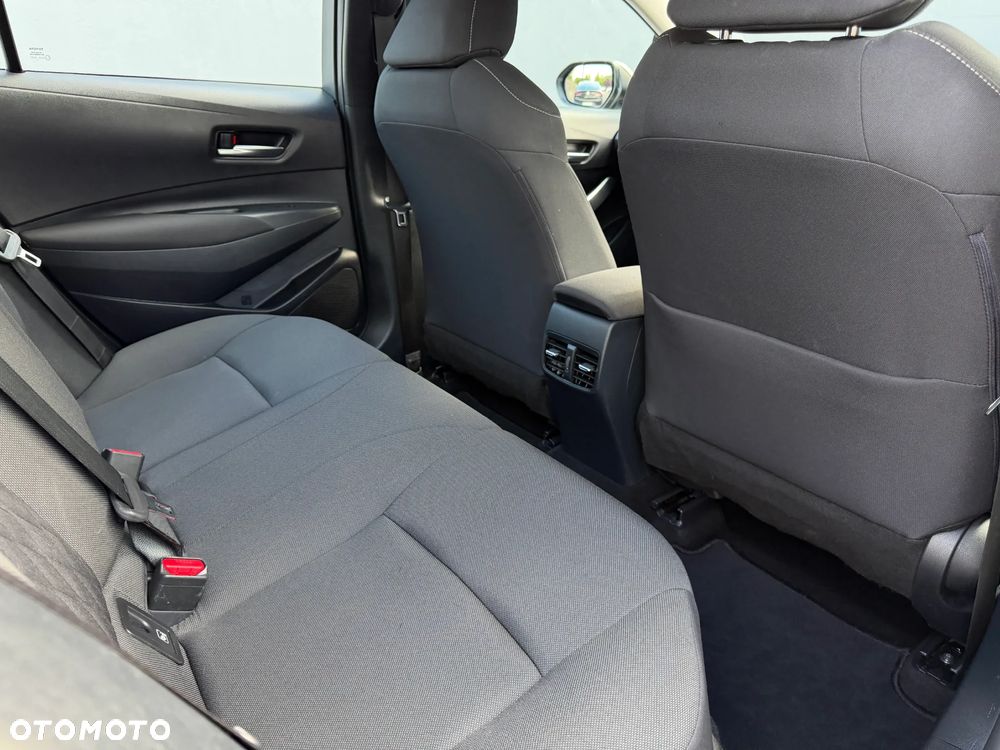 Toyota Corolla 1.5 Comfort - 23