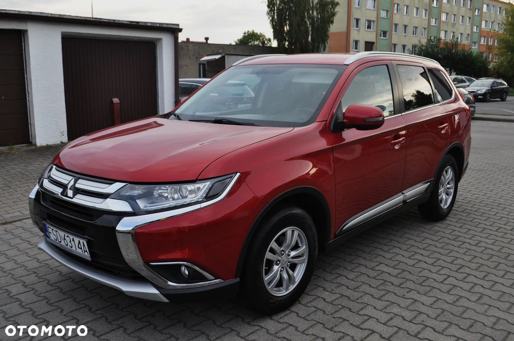 Mitsubishi Outlander 2.0 2WD Diamant Edition - 3