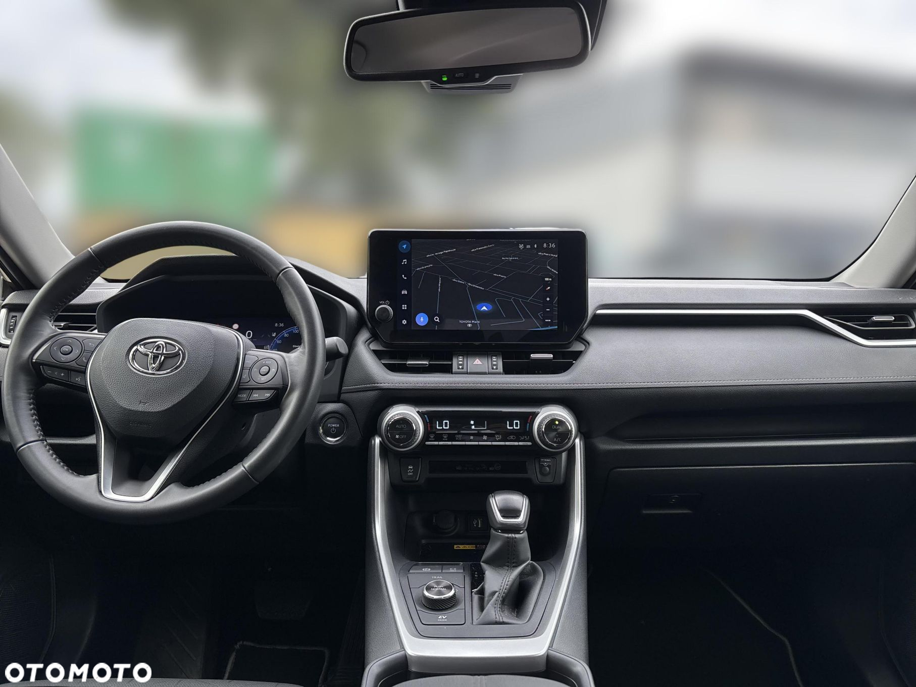 Toyota RAV4 - 9