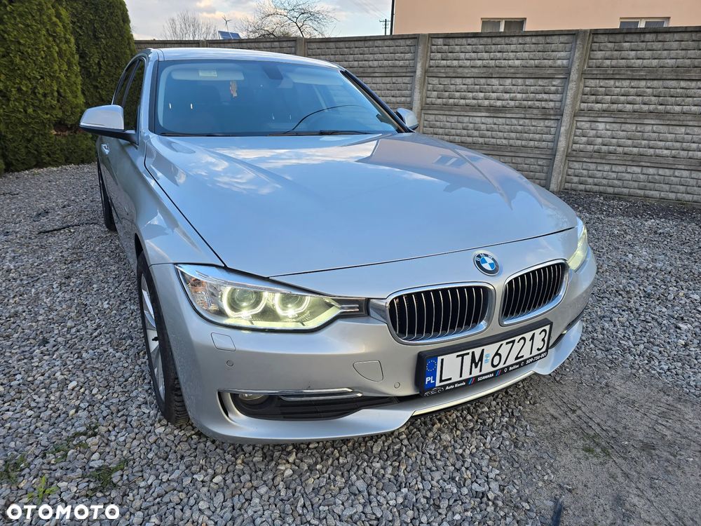 BMW Seria 3 320d - 25
