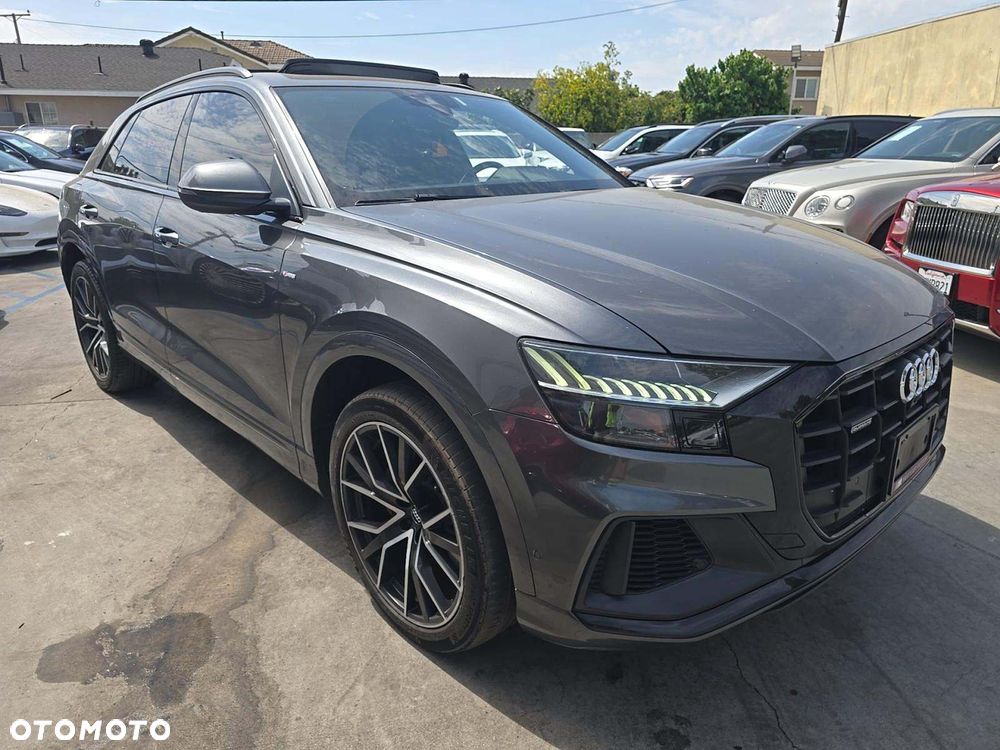 Audi Q8 55 TFSI quattro tiptronic - 2
