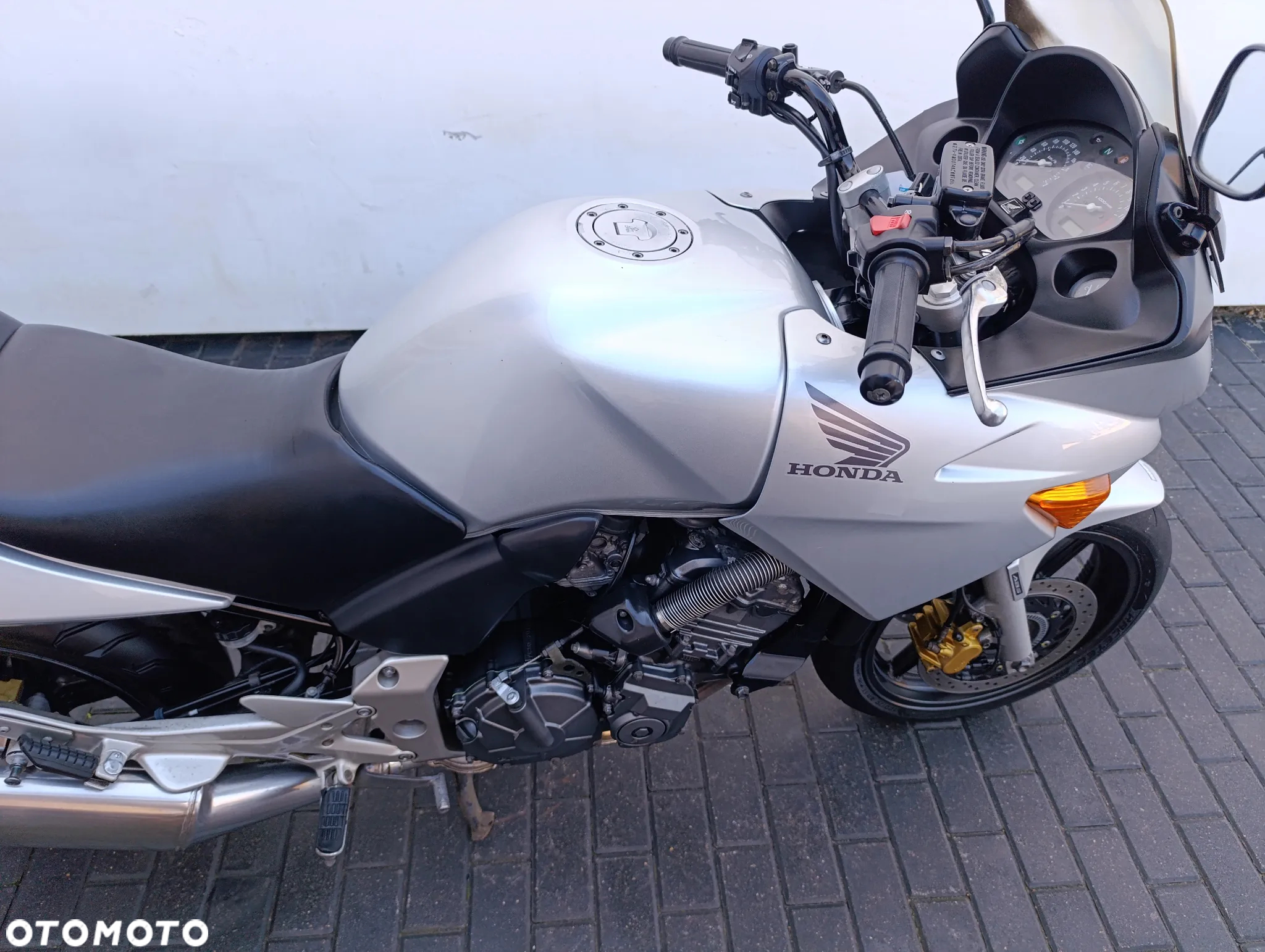 Honda CBF - 23