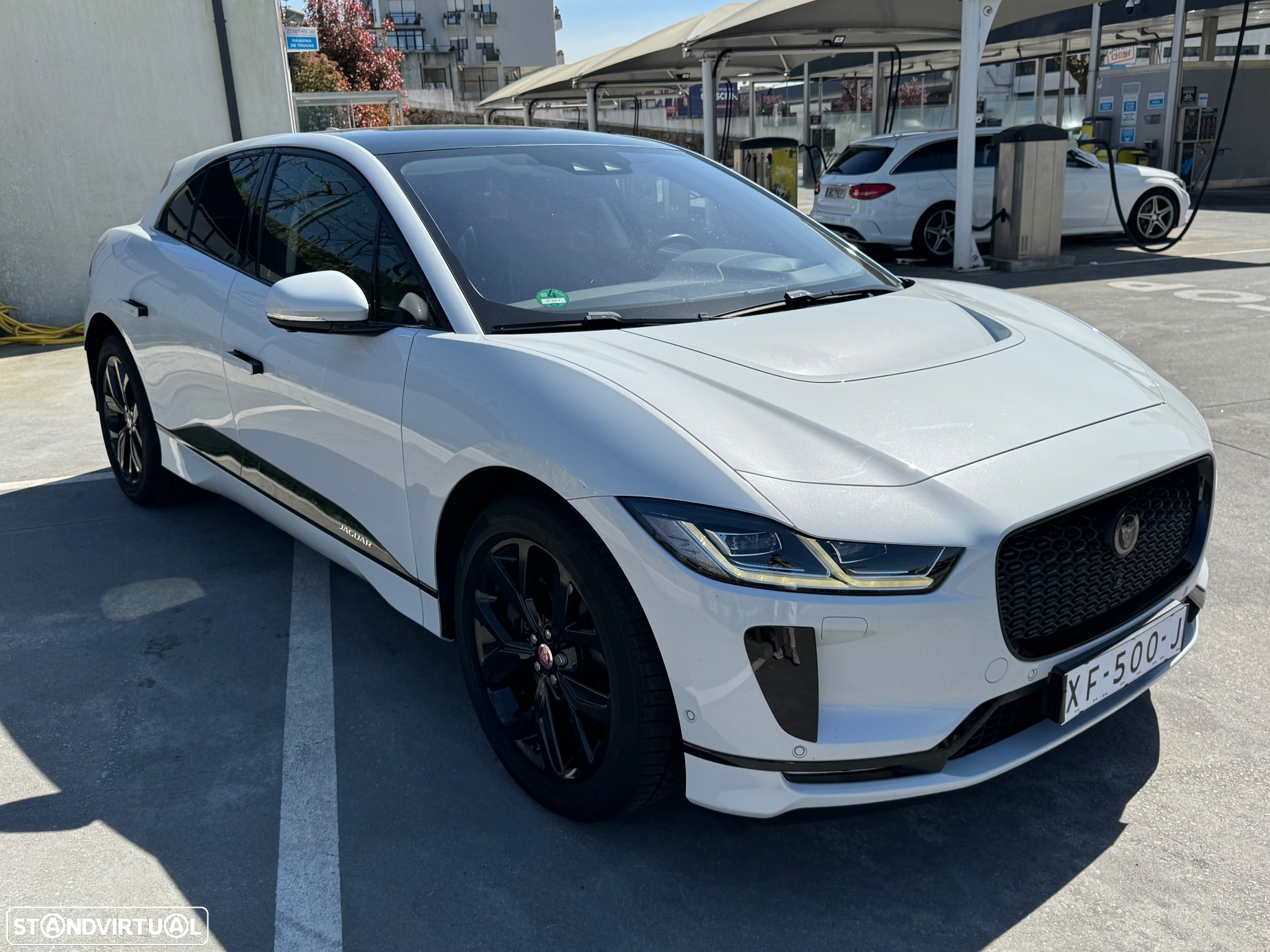 Jaguar I-Pace EV400 R-Dynamic HSE AWD - 14