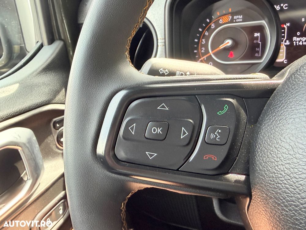 Jeep Wrangler 2.0 T-GDI Hardtop AWD Automatik 80th Anniversary - 13