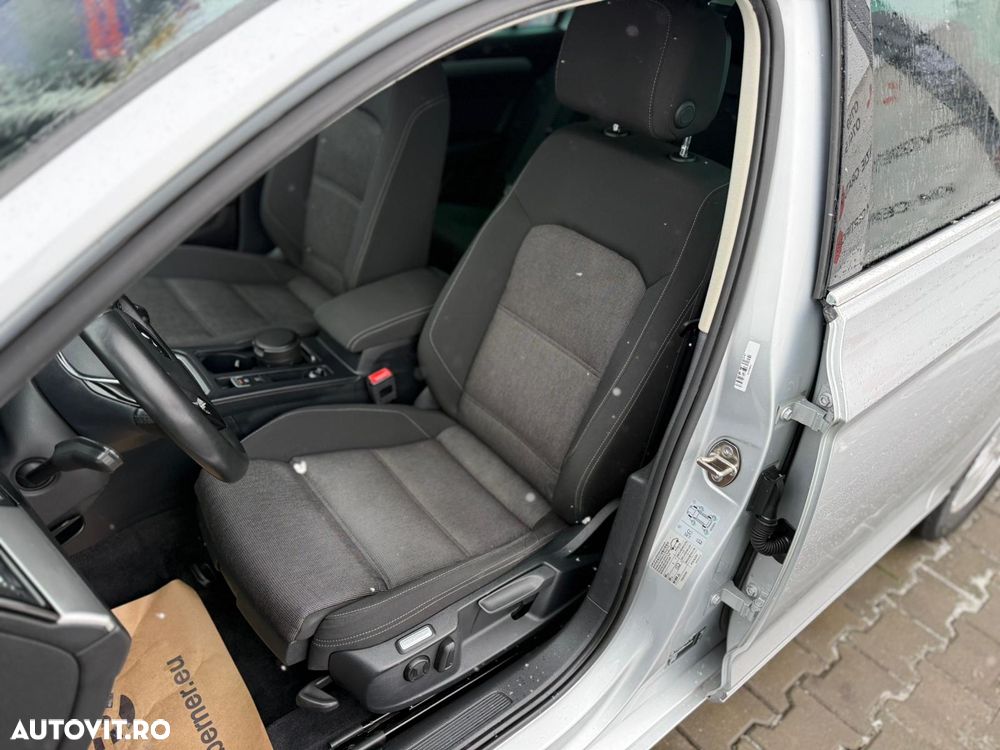 Volkswagen Passat 2.0 TDI (BlueMotion Technology) Highline - 26