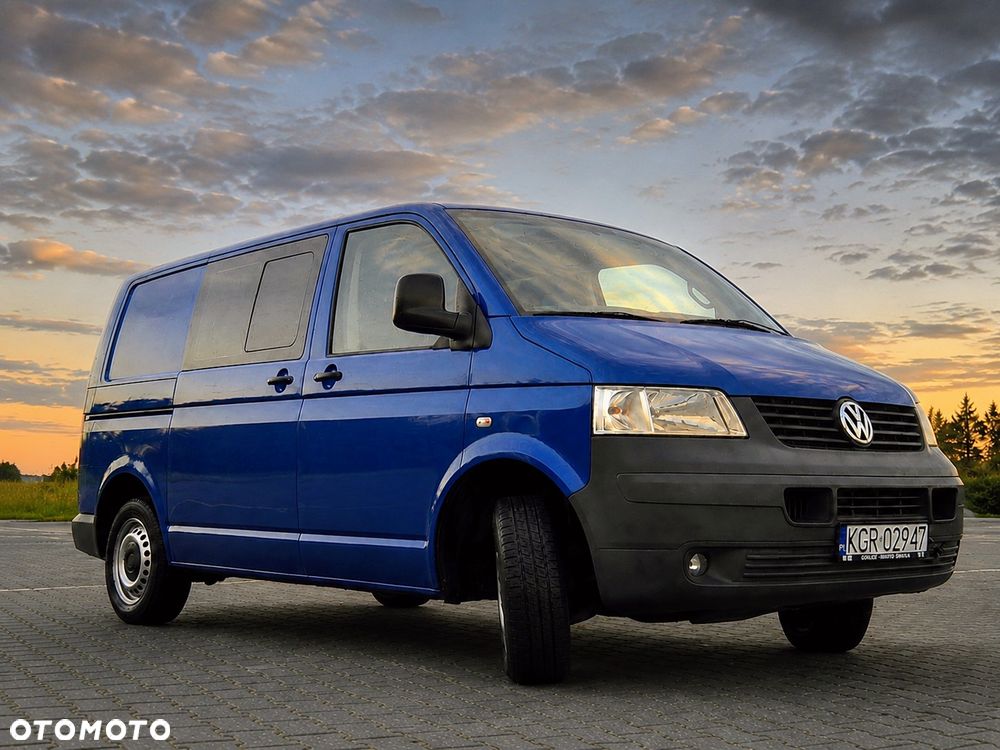 Volkswagen Transporter - 2