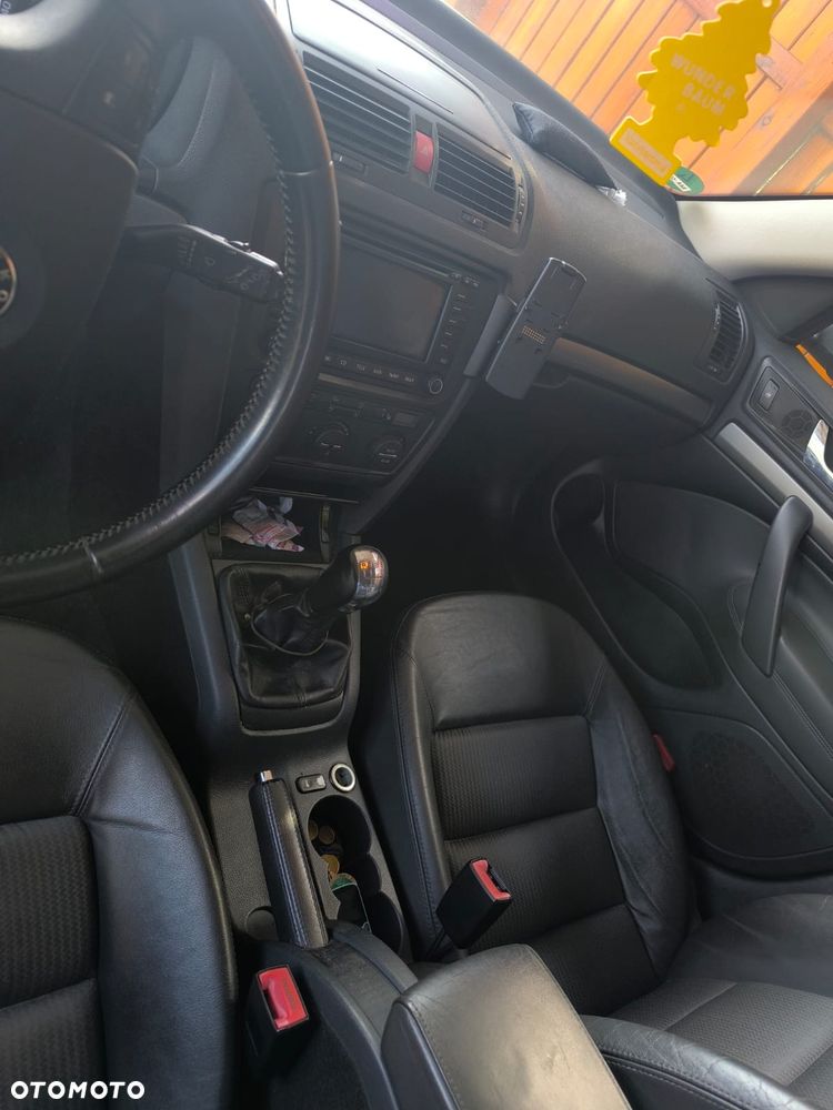 Skoda Octavia 2.0 TDI Ambiente - 4