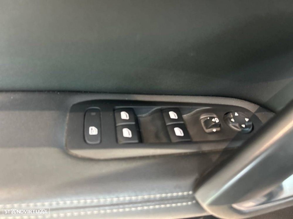 Peugeot 308 SW 1.2 PureTech Allure - 22