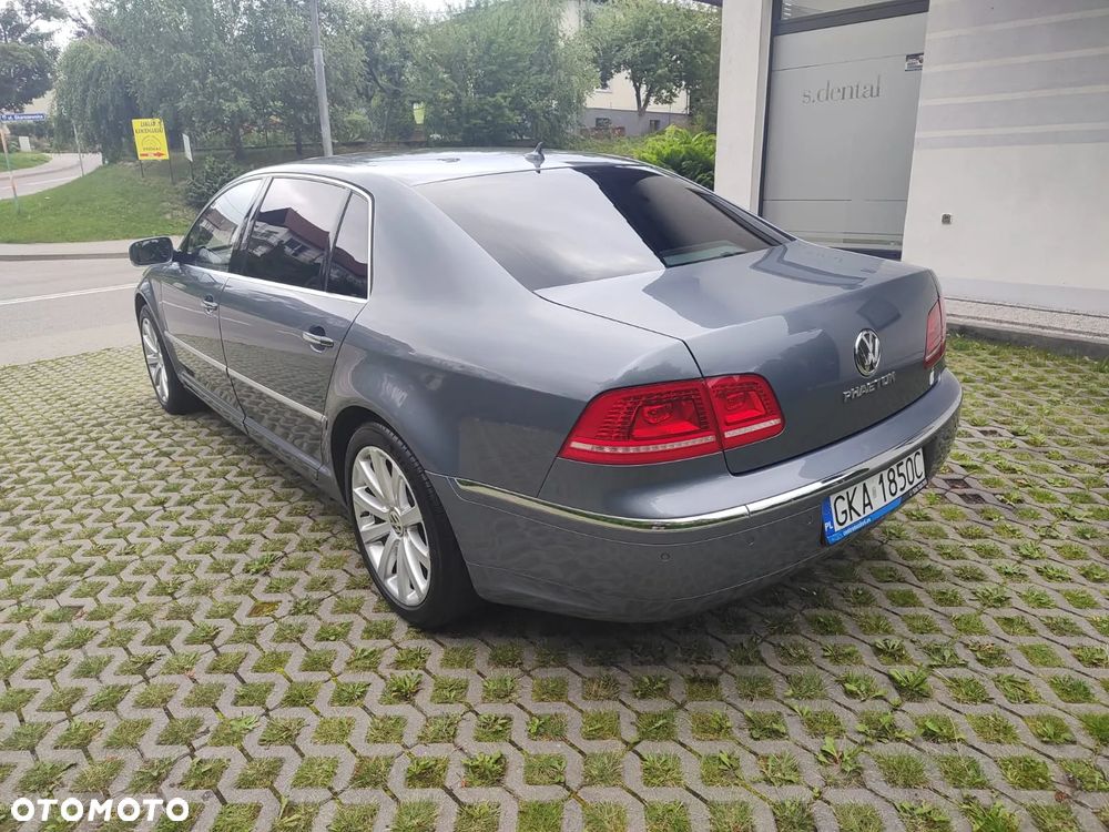 Volkswagen Phaeton - 10