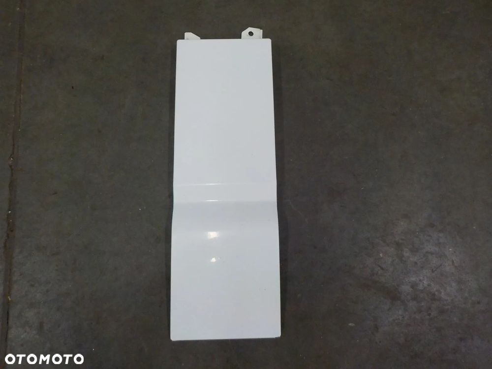 VW T5 LIFT KLAPKA WLEWU PALIWA BLACHA ZAŚLEPKA BIAŁA LB9A - 1