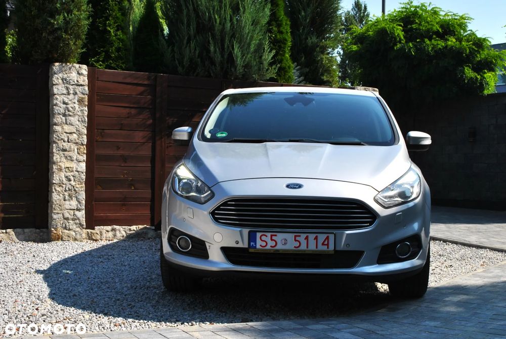 Ford S-Max 2.0 TDCi Titanium PowerShift - 8