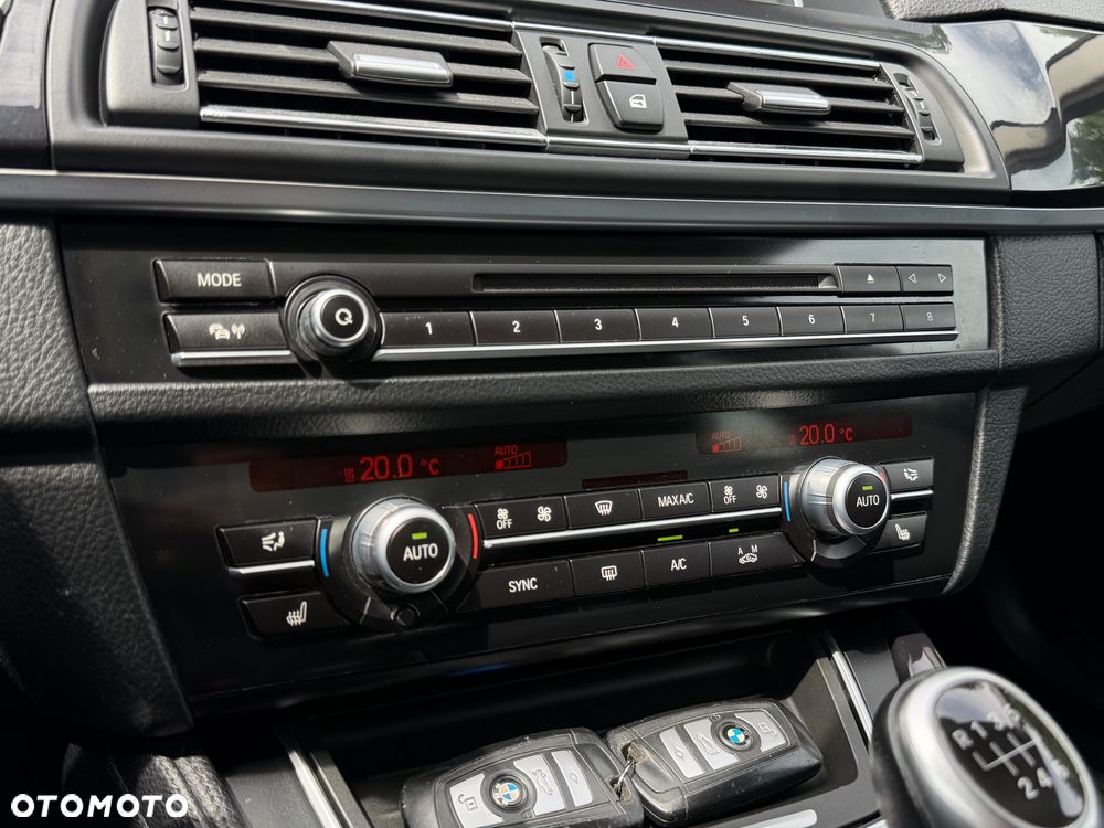 BMW Seria 5 520d - 18