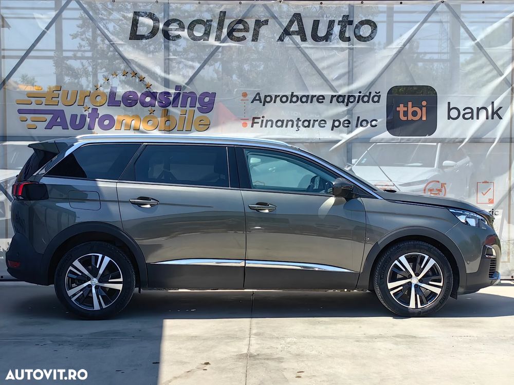 Peugeot 5008 PureTech 130 Stop & Start GPF EAT8 Allure Business-Paket - 12