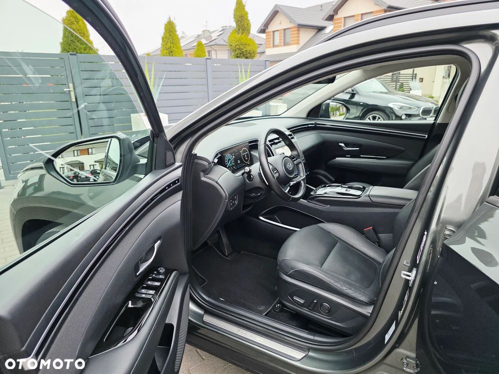 Hyundai Tucson 1.6 T-GDi HEV 4WD Select - 37