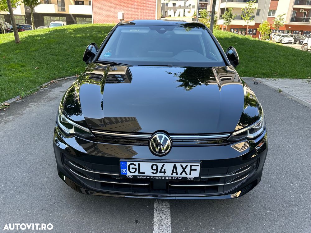 VOLKSWAGEN Golf 2025 — imagine 4