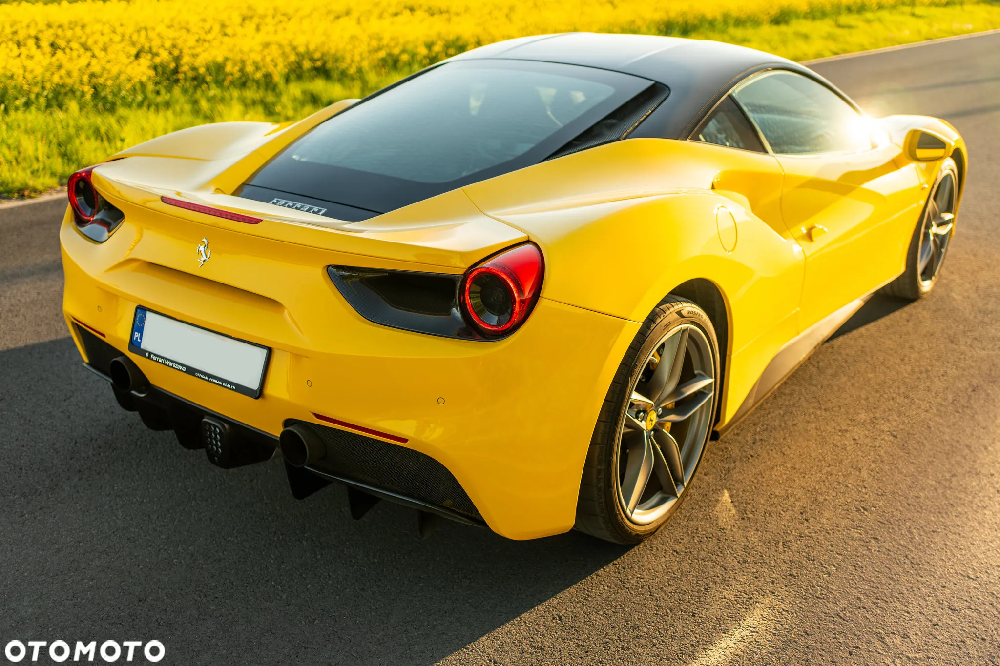 Ferrari 488 - 18