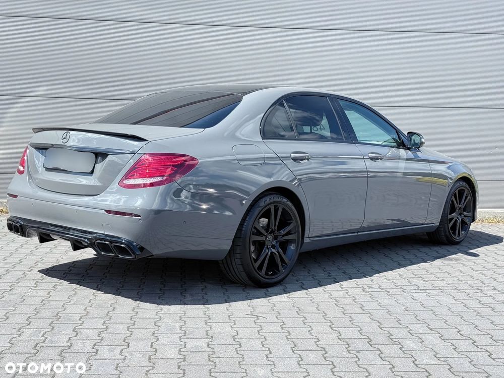 Mercedes-Benz Klasa E 200 d 9G-TRONIC AMG Line - 5