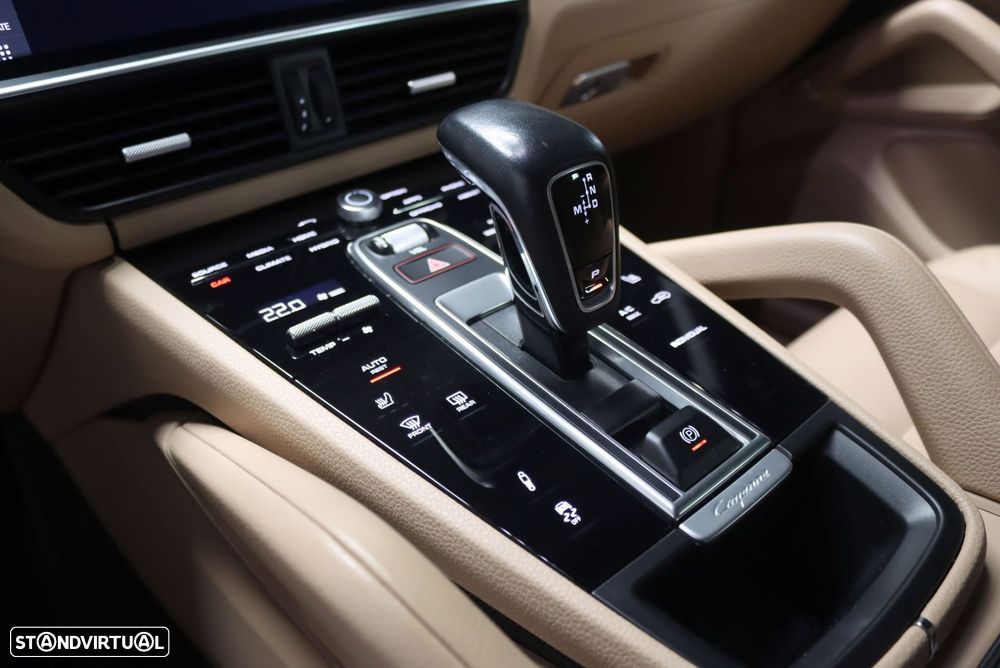 Porsche Cayenne E-Hybrid - 36