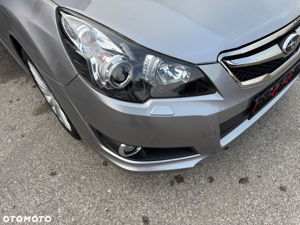 Subaru Legacy 2.5i Lineartronic Sport - 9