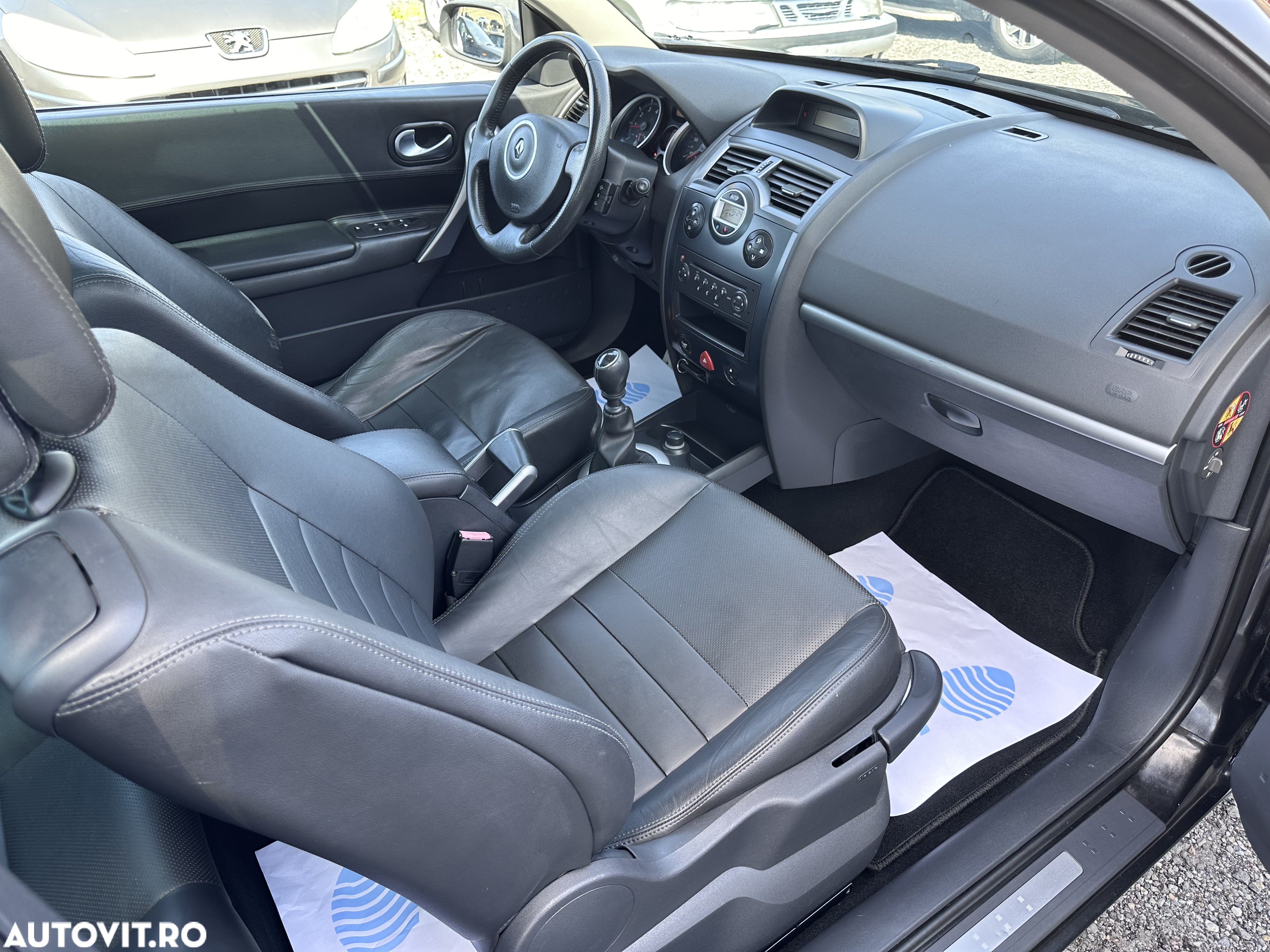 Renault Megane 2.0 Coupe-Cabriolet Exception - 30