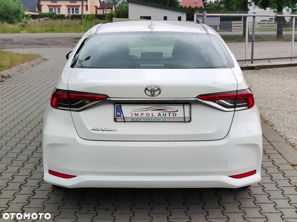 Toyota Corolla 1.5 Active - 3