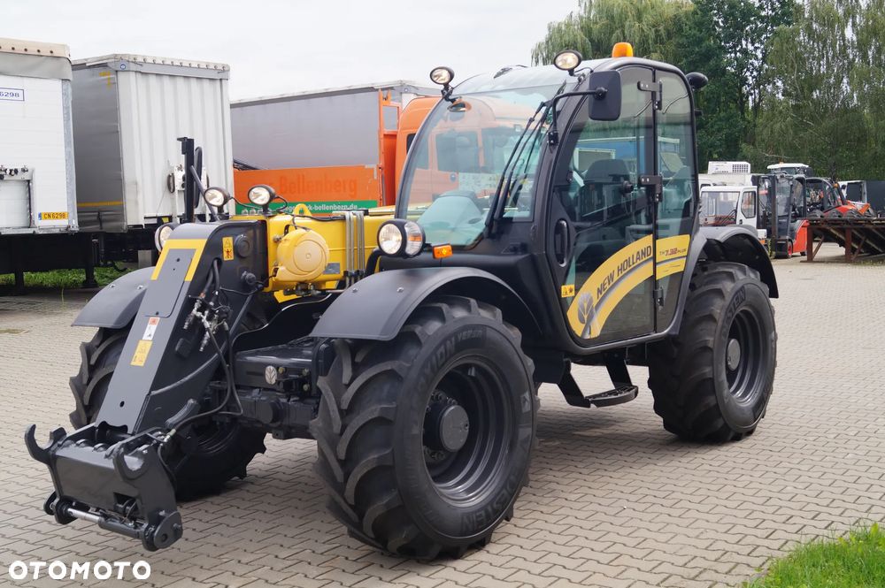 New Holland TH 7.32 Plus ładowarka teleskopowa - 1