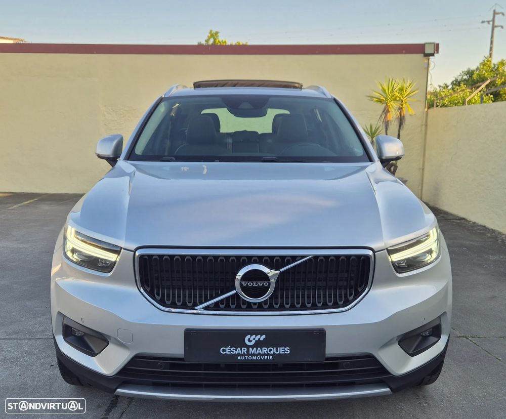 Volvo XC 40 2.0 D4 Momentum Plus AWD - 11