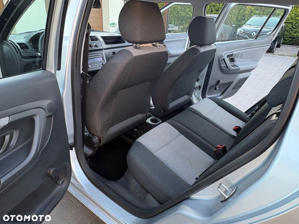 Skoda Fabia 1.2 HTP Ambiente - 18