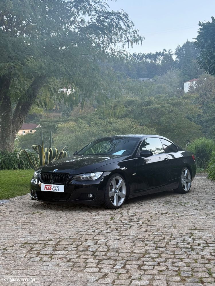 BMW 320 d Coupe - 2