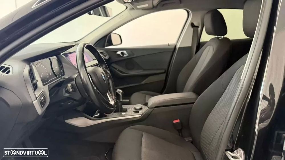 BMW 116 d Line Luxury - 22